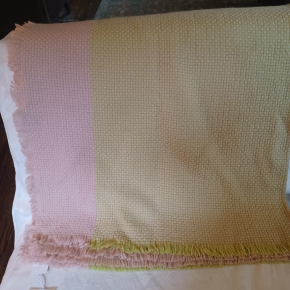 Anthropologie Cashmere & Lambswool Throw, NWT - Picture 6 of 11